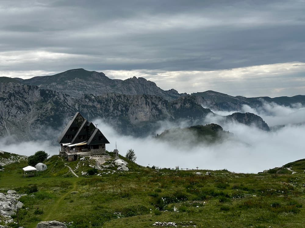 Daniele Barbaro Hiking IV